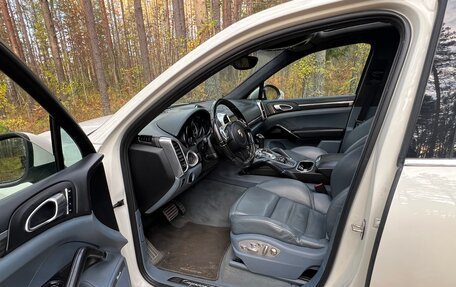 Porsche Cayenne III, 2010 год, 2 100 000 рублей, 5 фотография