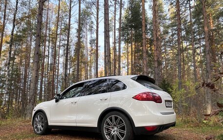 Porsche Cayenne III, 2010 год, 2 100 000 рублей, 2 фотография