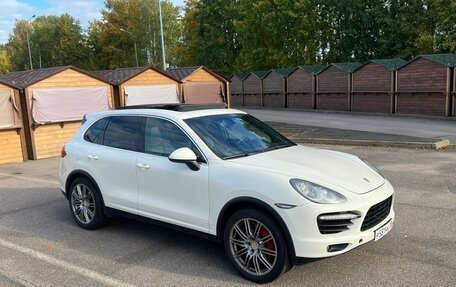 Porsche Cayenne III, 2010 год, 2 100 000 рублей, 10 фотография