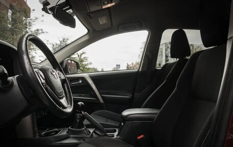Toyota RAV4, 2017 год, 2 190 000 рублей, 22 фотография