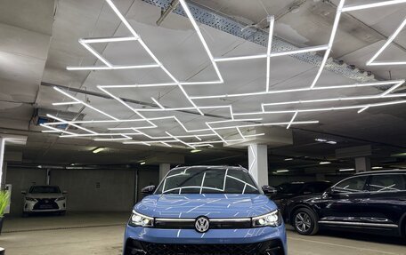 Volkswagen Tiguan, 2025 год, 4 900 000 рублей, 6 фотография