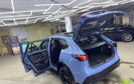 Volkswagen Tiguan, 2025 год, 4 900 000 рублей, 17 фотография