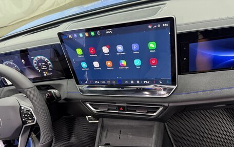 Volkswagen Tiguan, 2025 год, 4 900 000 рублей, 35 фотография