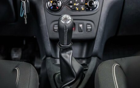 Renault Sandero II рестайлинг, 2019 год, 1 148 000 рублей, 32 фотография
