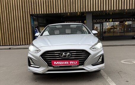 Hyundai Sonata VII, 2019 год, 1 870 000 рублей, 1 фотография