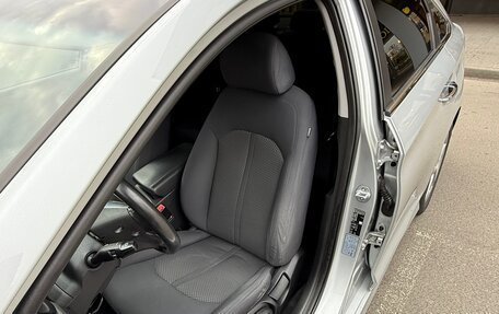 Hyundai Sonata VII, 2019 год, 1 870 000 рублей, 17 фотография