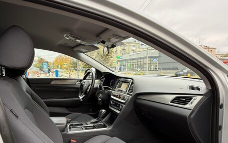 Hyundai Sonata VII, 2019 год, 1 870 000 рублей, 19 фотография