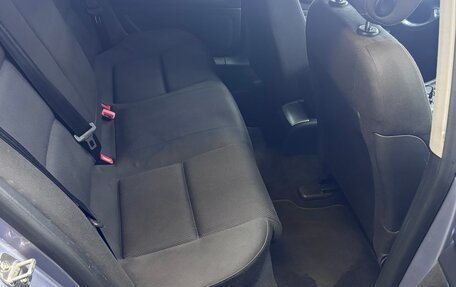 Audi A4, 2004 год, 689 000 рублей, 5 фотография