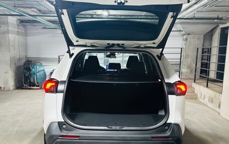 Toyota RAV4, 2019 год, 2 800 000 рублей, 13 фотография
