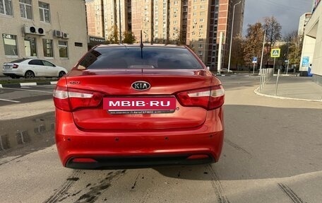 KIA Rio III рестайлинг, 2012 год, 900 000 рублей, 25 фотография