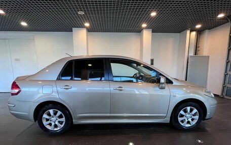 Nissan Tiida, 2010 год, 690 000 рублей, 2 фотография