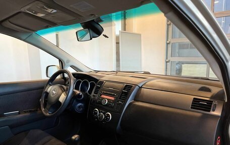 Nissan Tiida, 2010 год, 690 000 рублей, 12 фотография