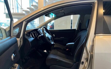 Nissan Tiida, 2010 год, 690 000 рублей, 16 фотография