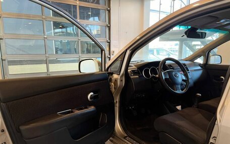Nissan Tiida, 2010 год, 690 000 рублей, 20 фотография