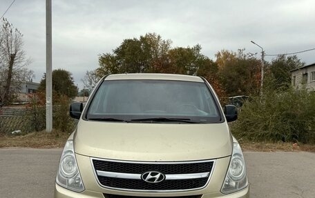Hyundai H-1 II рестайлинг, 2010 год, 1 150 000 рублей, 2 фотография