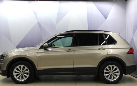 Volkswagen Tiguan II, 2017 год, 2 043 000 рублей, 2 фотография