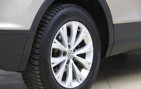 Volkswagen Tiguan II, 2017 год, 2 043 000 рублей, 33 фотография