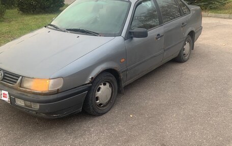 Volkswagen Passat B4, 1995 год, 90 000 рублей, 2 фотография