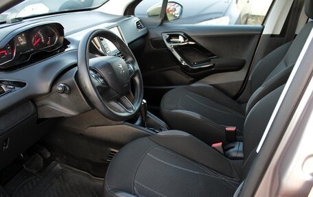 Peugeot 208 II, 2013 год, 645 000 рублей, 5 фотография