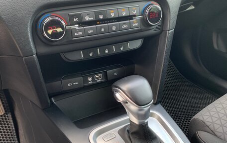 KIA cee'd III, 2019 год, 1 890 000 рублей, 18 фотография