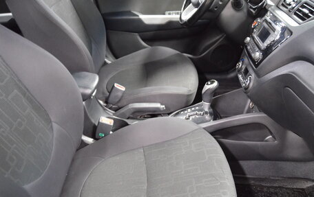 KIA Rio III рестайлинг, 2014 год, 920 000 рублей, 10 фотография