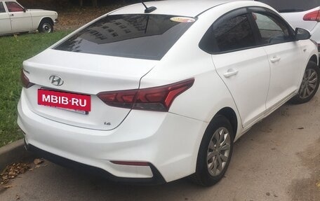 Hyundai Solaris II рестайлинг, 2019 год, 750 000 рублей, 2 фотография