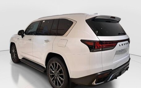 Lexus LX, 2025 год, 23 000 000 рублей, 6 фотография