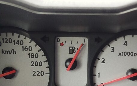 Nissan Note II рестайлинг, 2007 год, 430 000 рублей, 12 фотография