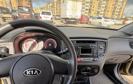 KIA Rio II, 2011 год, 599 000 рублей, 7 фотография