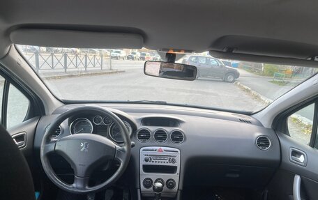 Peugeot 308 II, 2010 год, 290 000 рублей, 13 фотография