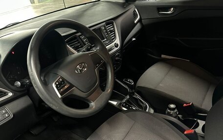 Hyundai Solaris II рестайлинг, 2017 год, 1 190 000 рублей, 8 фотография