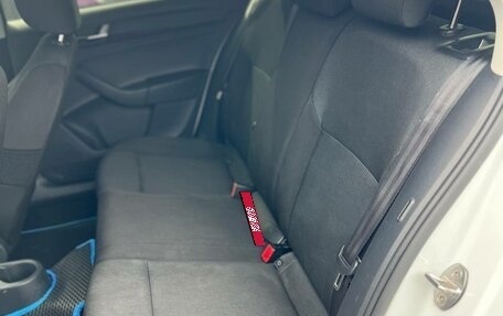 Skoda Rapid I, 2019 год, 1 100 000 рублей, 10 фотография