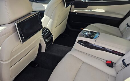 BMW 7 серия, 2012 год, 1 700 000 рублей, 20 фотография