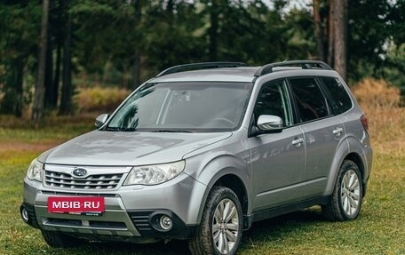 Subaru Forester, 2011 год, 1 450 000 рублей, 2 фотография