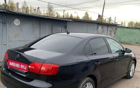 Volkswagen Jetta VI, 2013 год, 1 000 000 рублей, 5 фотография