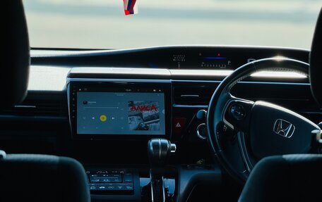 Honda Stepwgn IV, 2017 год, 2 250 000 рублей, 2 фотография