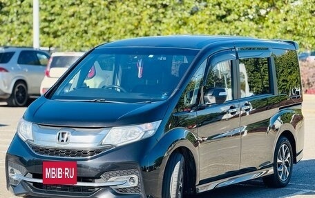 Honda Stepwgn IV, 2017 год, 2 250 000 рублей, 14 фотография