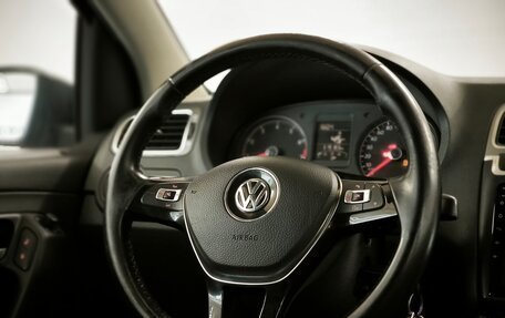 Volkswagen Polo VI (EU Market), 2016 год, 675 000 рублей, 10 фотография