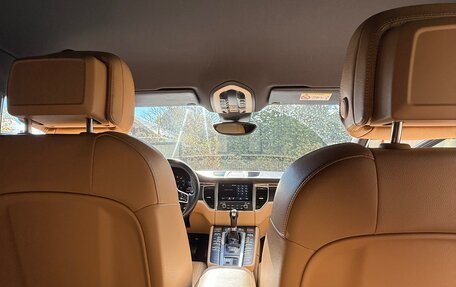 Porsche Macan I рестайлинг, 2017 год, 3 500 000 рублей, 14 фотография