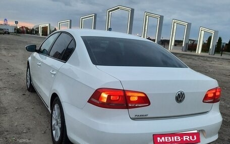 Volkswagen Passat B7, 2011 год, 1 350 000 рублей, 11 фотография