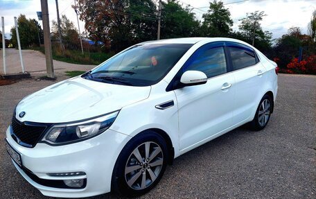 KIA Rio III рестайлинг, 2016 год, 1 300 000 рублей, 2 фотография