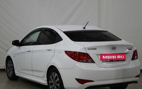 Hyundai Solaris II рестайлинг, 2015 год, 1 099 000 рублей, 11 фотография