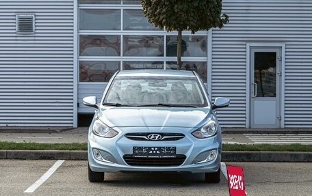 Hyundai Solaris II рестайлинг, 2011 год, 655 000 рублей, 2 фотография