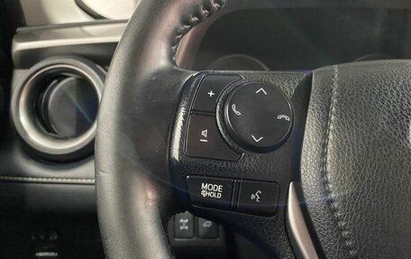 Toyota RAV4, 2018 год, 2 386 000 рублей, 14 фотография