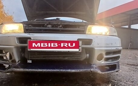 Nissan Skyline, 1997 год, 400 000 рублей, 5 фотография