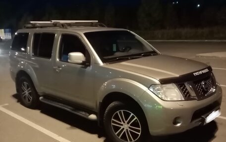 Nissan Pathfinder, 2011 год, 1 330 000 рублей, 4 фотография