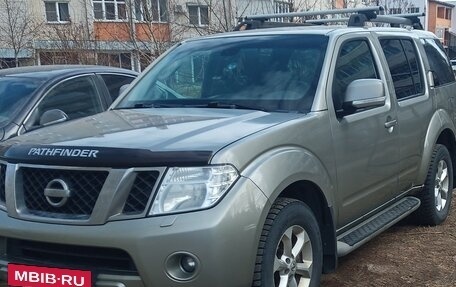 Nissan Pathfinder, 2011 год, 1 330 000 рублей, 7 фотография