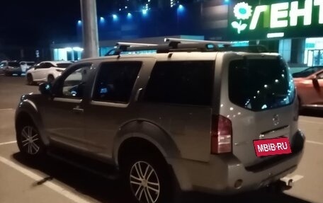 Nissan Pathfinder, 2011 год, 1 330 000 рублей, 2 фотография