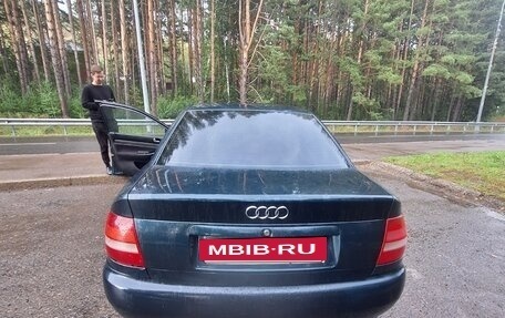 Audi A4, 1995 год, 390 000 рублей, 3 фотография