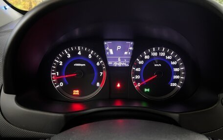 Hyundai Solaris II рестайлинг, 2013 год, 850 000 рублей, 8 фотография